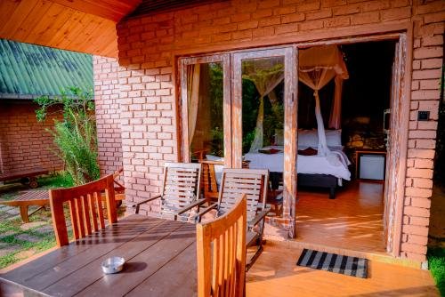 Wild Resort Ella - One Bedroom Chalet