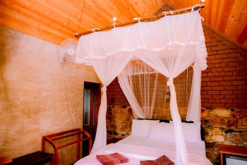 Wild Resort Ella - One Bedroom Chalet