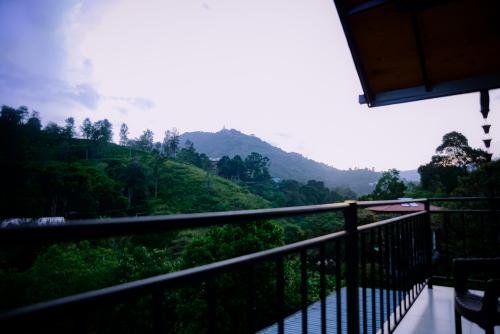 Wild Resort Ella - One Bedroom Chalet